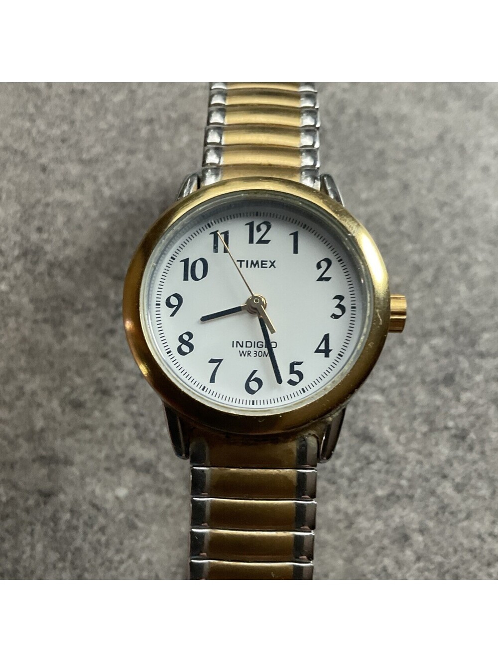 Beautiful Timex Womens Watch Two Tone Gold/Silver Case and Band W/Indiglo A19